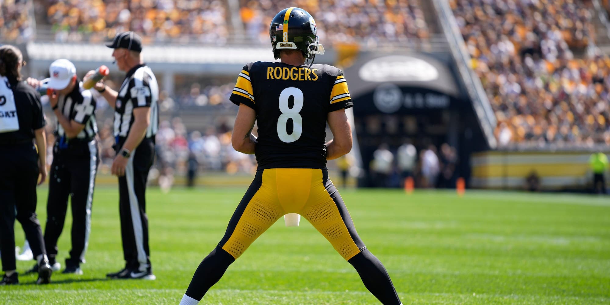 Aaron Rodgers Pittsburgh Steelers NFL - Week 6 Betting Tips