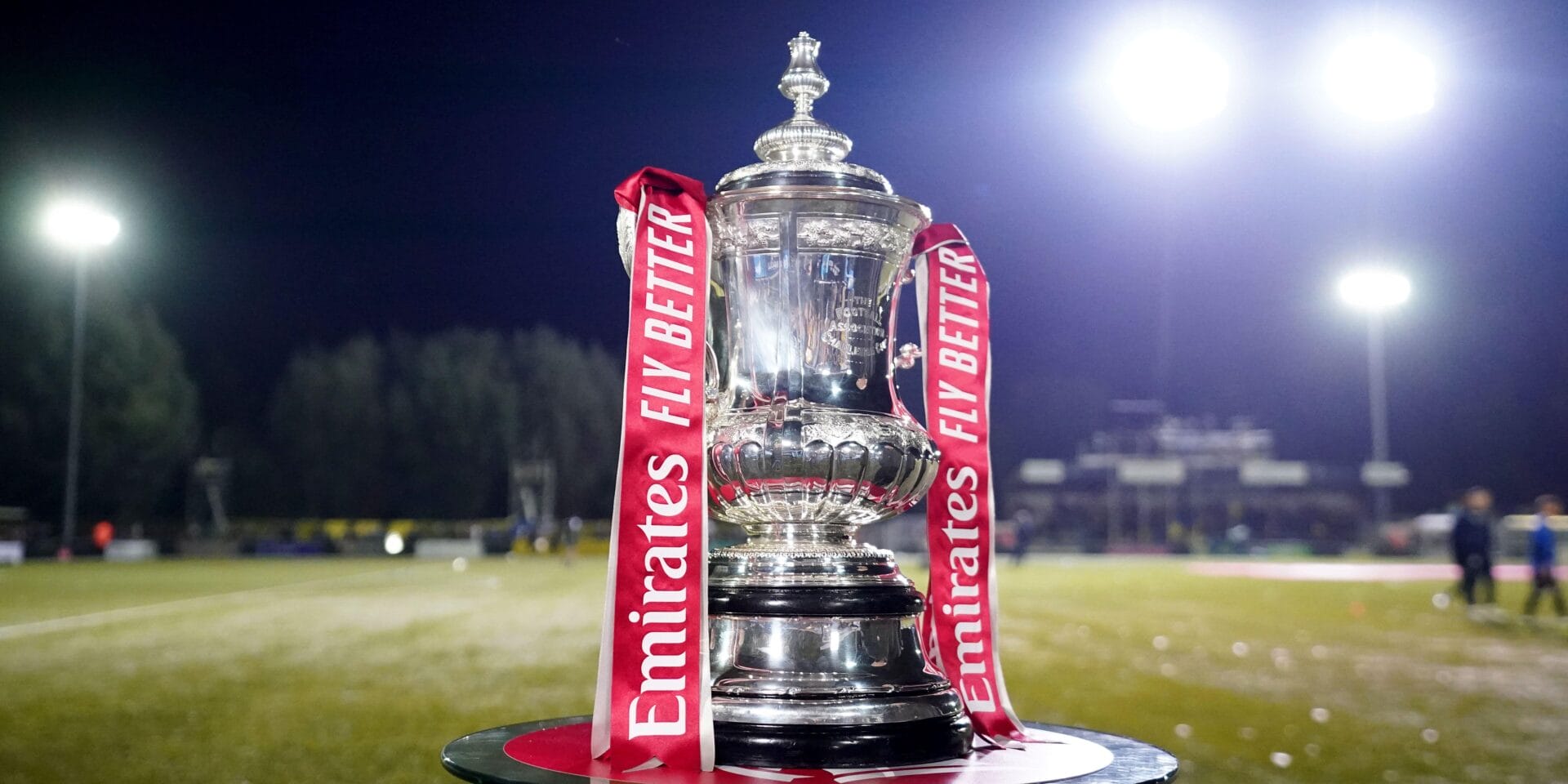 FA Cup Betting Tips, FA Cup Trophy Pictured