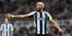 Joelinton playing football for Newcastle United