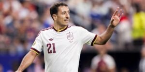 Mikel Oyarzabal playing for Spain in the World Cup