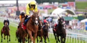 Sallaal winning at Epsom on Oaks day