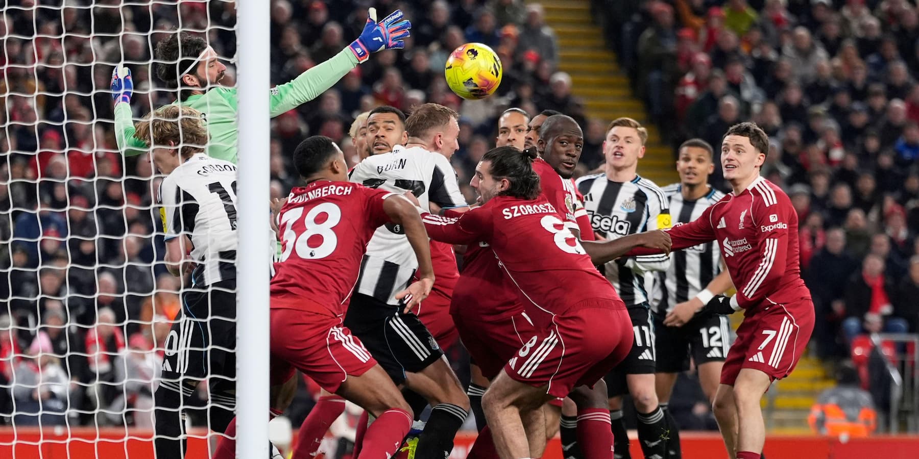 newcastle united and liverpool