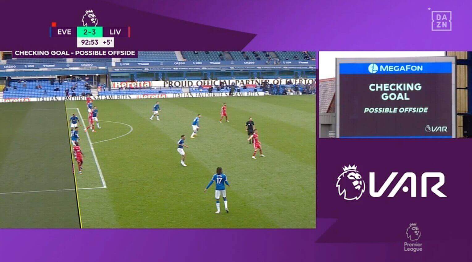 Everton v Liverpool VAR check